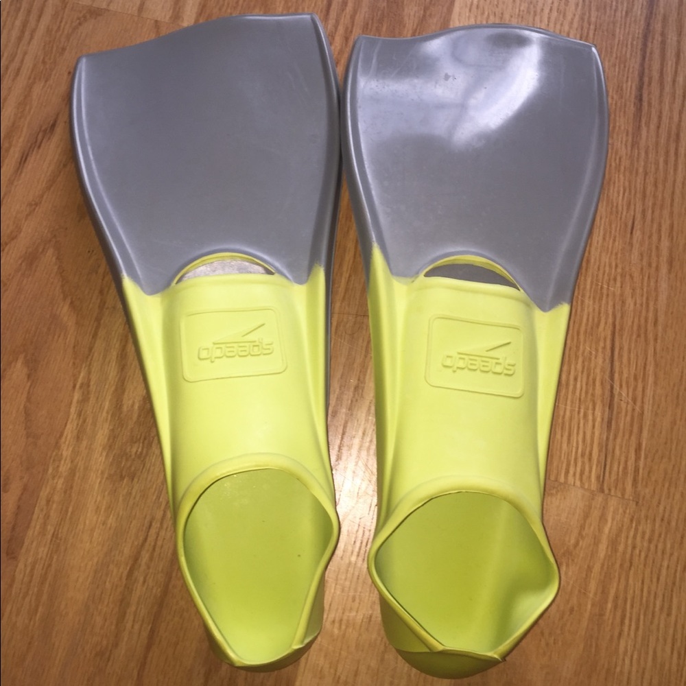 Speedo Trialon Rubber Swim Fins - XS (3-4)